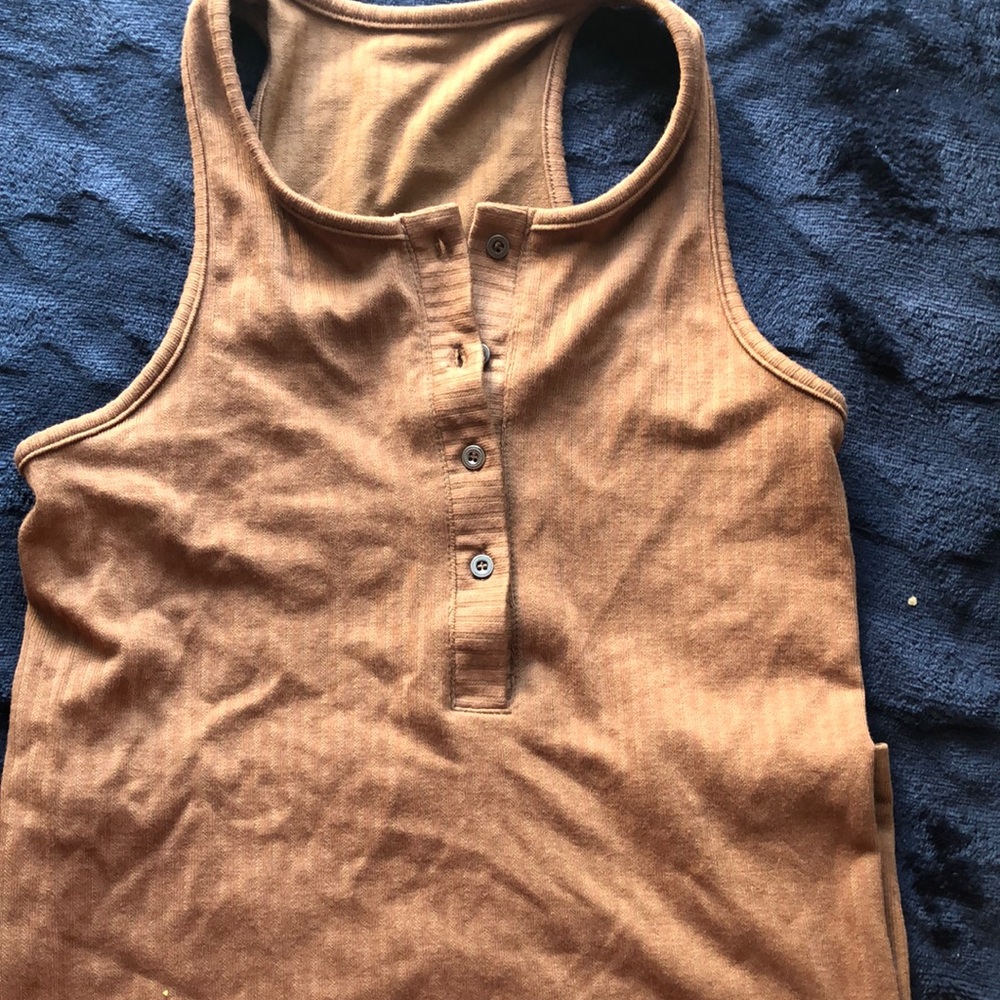 Brown tank top